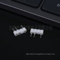 Conector feminino de furo branco de 4p